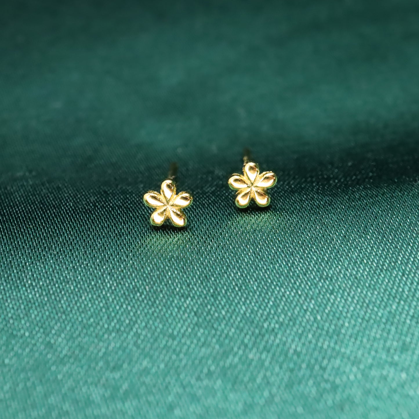Mini Flower - S925 Sterling Silver Stud Earrings (Silver & Gold 2 Pairs)