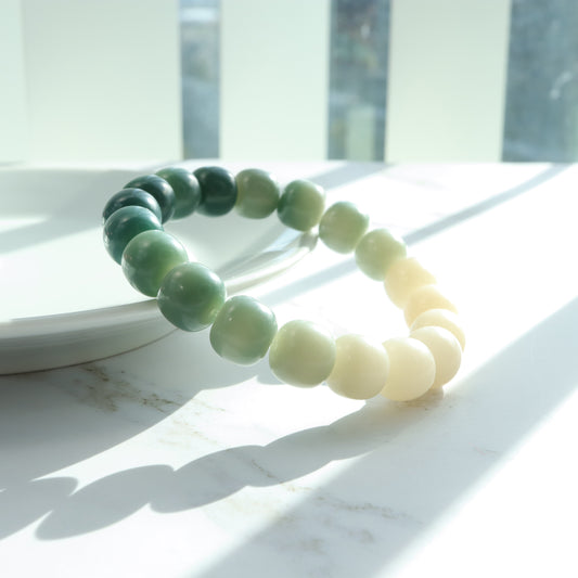 Spring Minty - Gradient Green Bodhi Root Bracelet