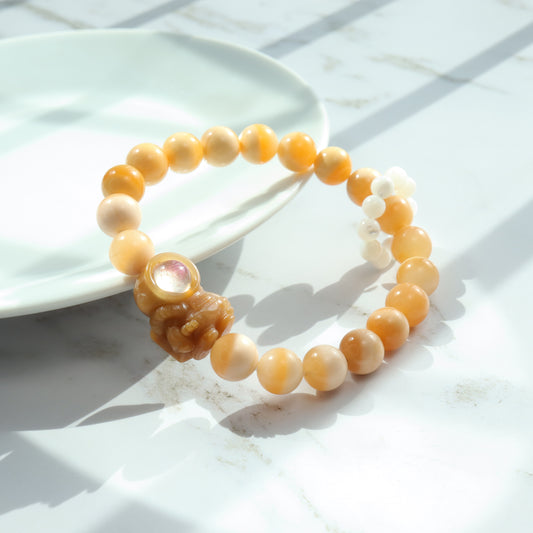 Look Up At The Stars - Premium Yuhua Transparent Alashan Agate Bracelet
