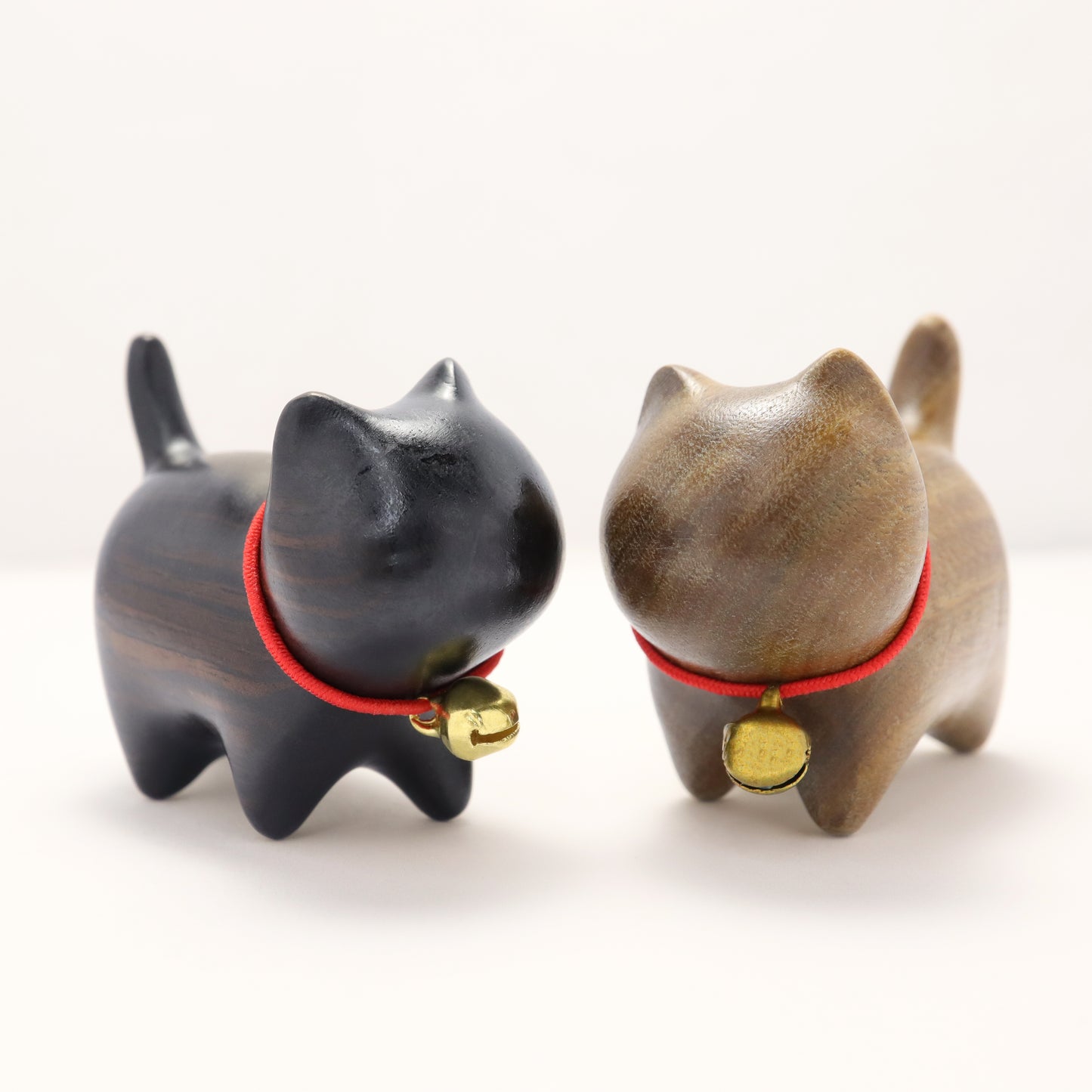 Fortune Cat I - Green Sandalwood & Ebony Sculpture Ornament