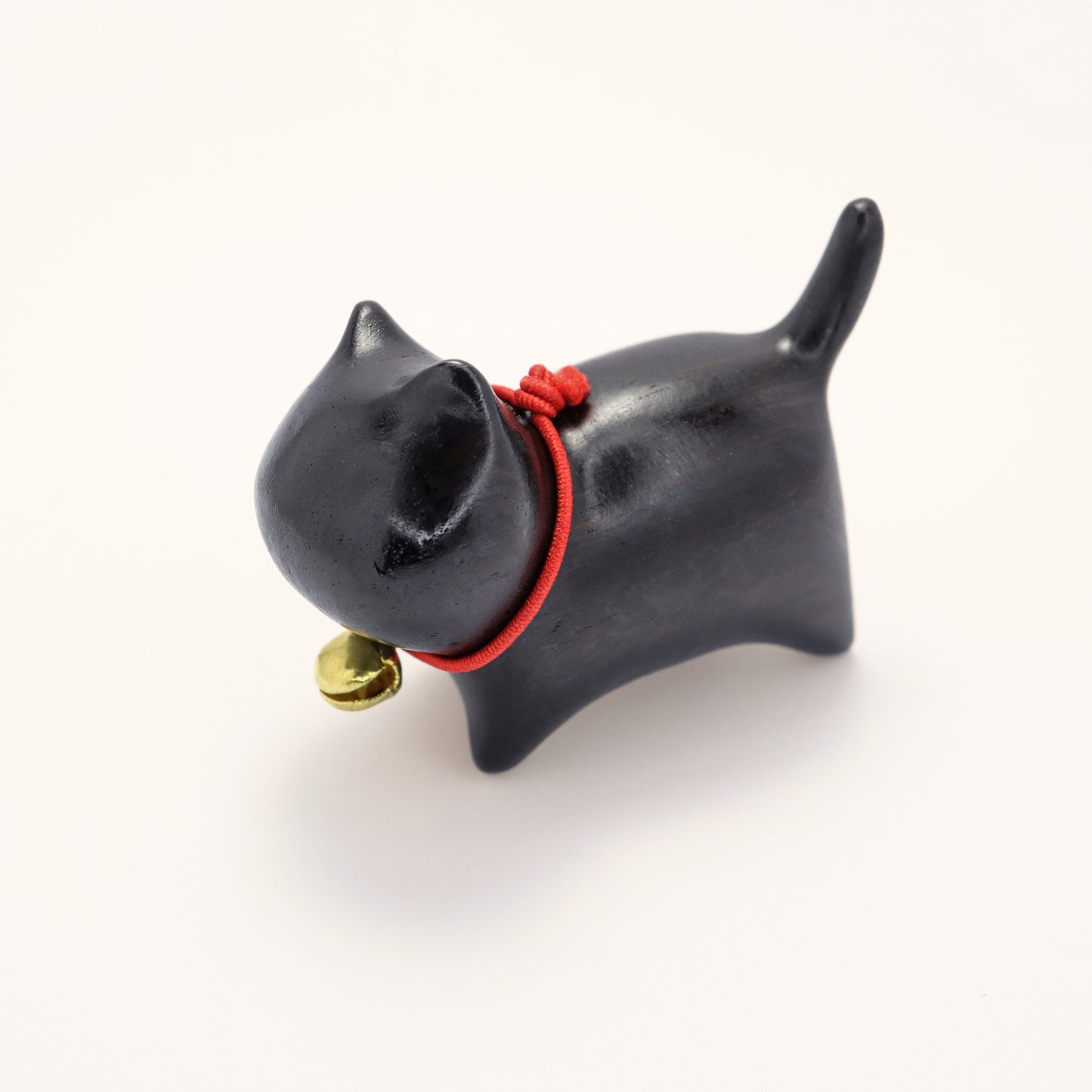 Fortune Cat I - Green Sandalwood & Ebony Sculpture Ornament