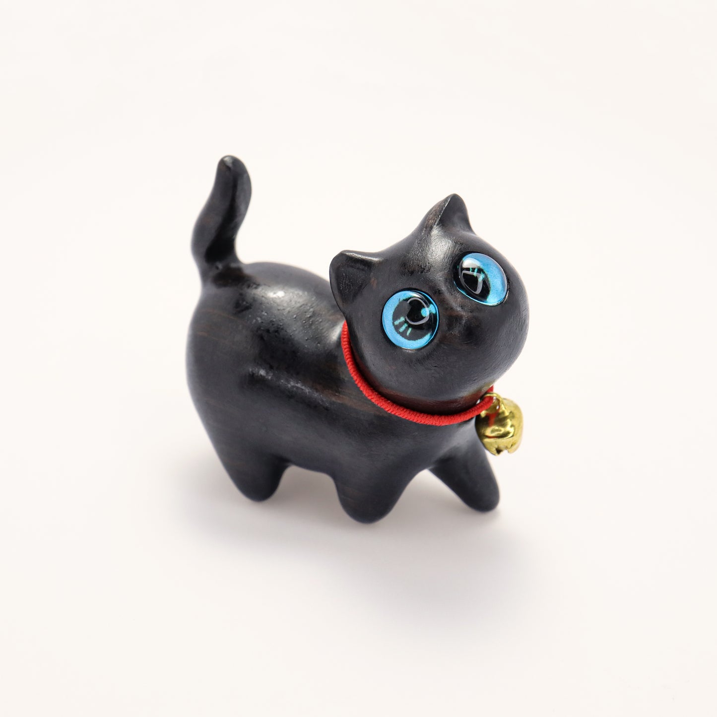 Fortune Cat II - Green Sandalwood & Ebony Sculpture Ornament